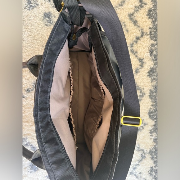 Skip Hop Chelsea Chic Diaper Bag - Picture 2 of 8